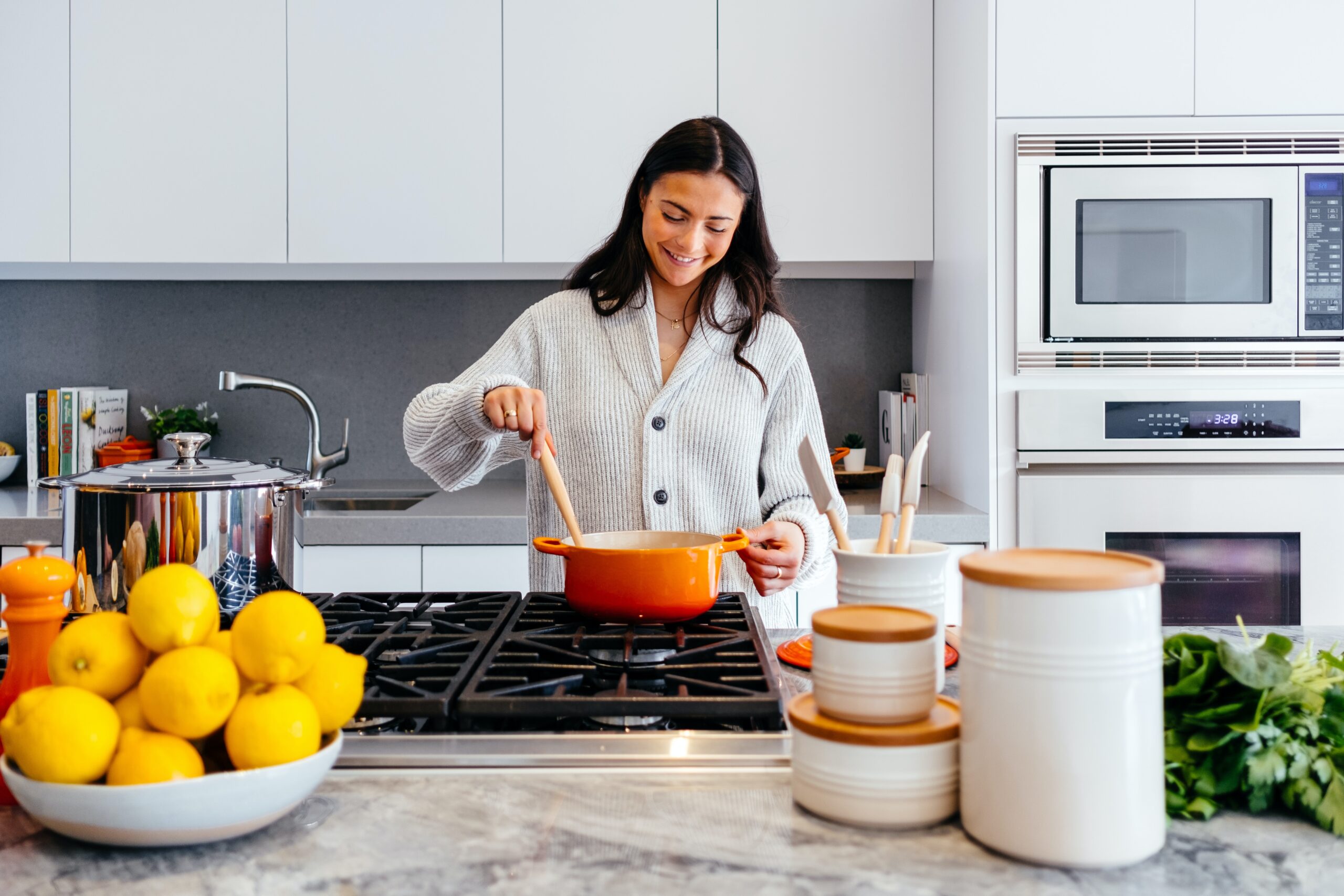 Eating Your Way to Success: Wilma MacDonald’s Take on Nutrition & Employee Productivity featured image