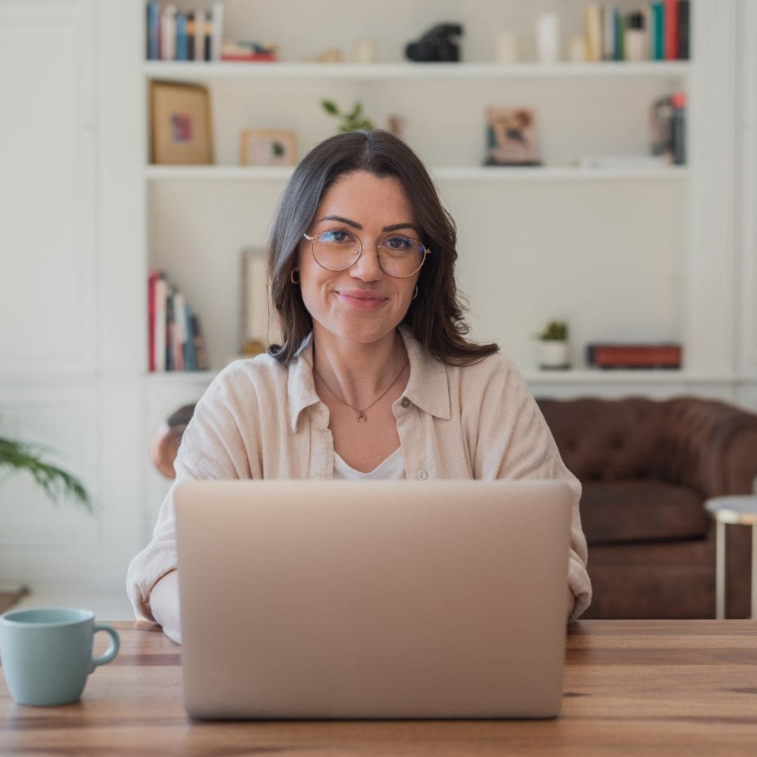 Setting Boundaries for Remote-Working Women featured image