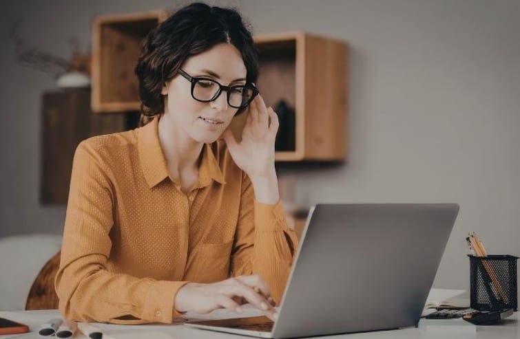 Remote Work Habits That Help You Stay Focused and Comfortable at Home featured image